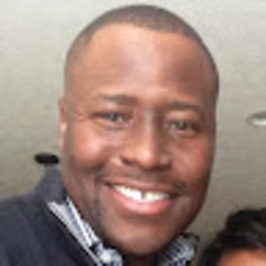 Meet your Posher, Dennis